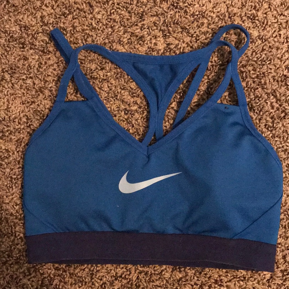 COPY - Nike sports bra!